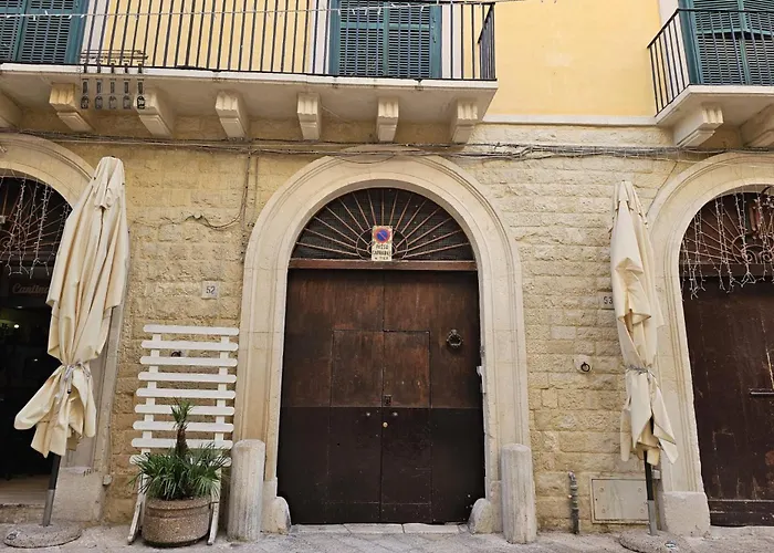 بيت ضيافة Palazzo Giotta - Dimora Storica 3*