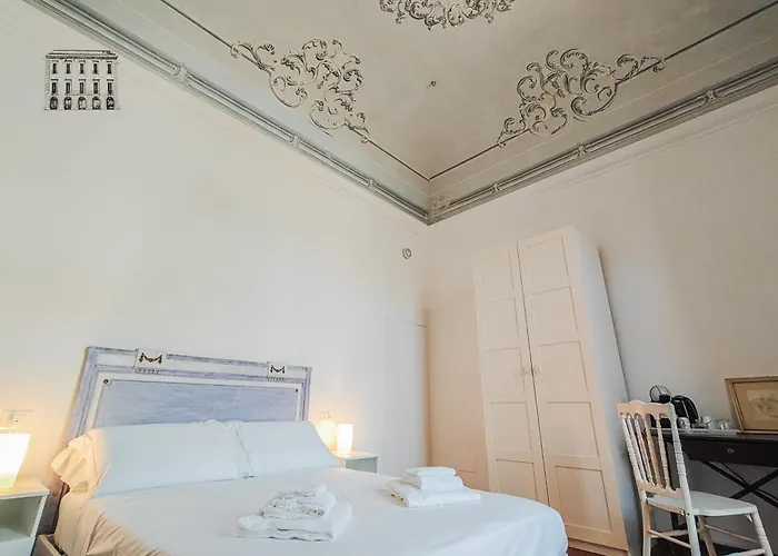 Palazzo Giotta - Dimora Storica بيت ضيافة 3*