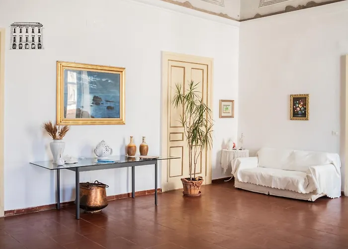 Palazzo Giotta - Dimora Storica 3* باري