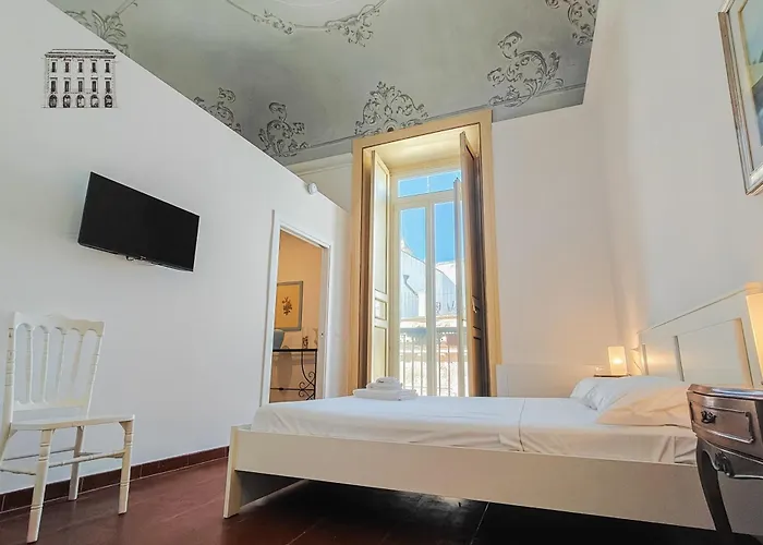 بيت ضيافة Palazzo Giotta - Dimora Storica باري