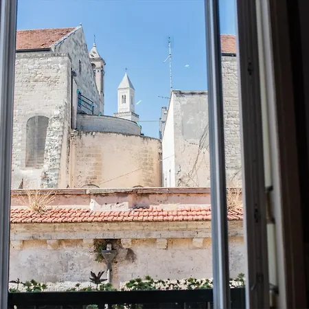 Palazzo Giotta - Dimora Storica Penzion 4*