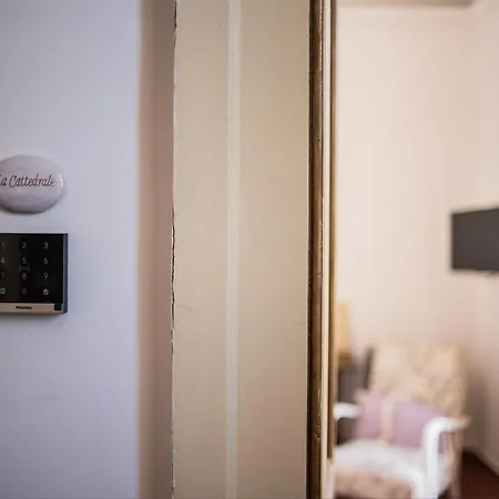 Palazzo Giotta - Dimora Storica بيت ضيافة