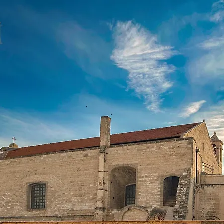 Palazzo Giotta - Dimora Storica 4* בארי